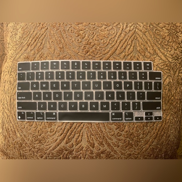 SOLD Macbook Air 13.6 M2 A2681 Matte Case Bag Keyboard Cover-Purple Marble - Picture 10 of 11